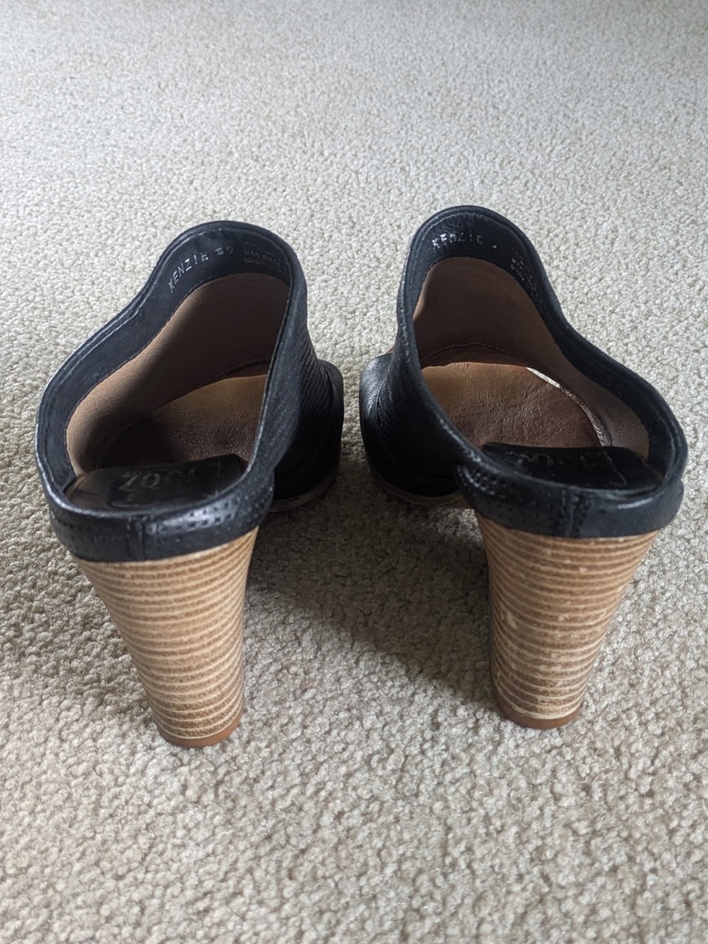 Miz Mooz black peep toe sandal wedges - Picture 3 of 6